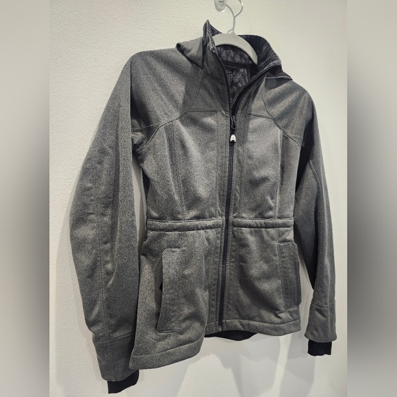 RARE LULULEMON EMBARK SOFTSHELL WATERPROOF JACKET SIZE 4 SMALL - Picture 5 of 9